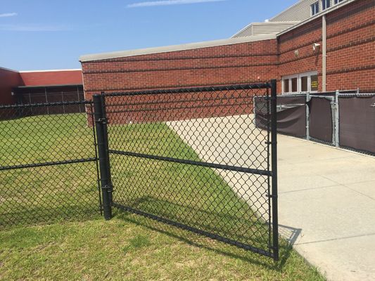 3.5mm 60x60mm Wire Chain Link Ogrodzenie Dekoracyjny Metal Pvc powlekany 1,5m