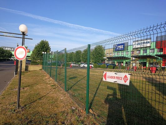 3d V Zgięcie zakrzywione ogródkowo-farmowe Panel z spawaną siatką drukową Ogrodzenie Metalowe powlekane PVC