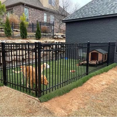 6 ft Kolorowe Płyty kwadratowe Rury stalowe Ogrodzenie Białe Pałki Squash