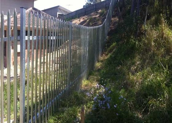 W Sekcja 2,5 mm Stalowy ogrodzenie zabezpieczające Match Square Post