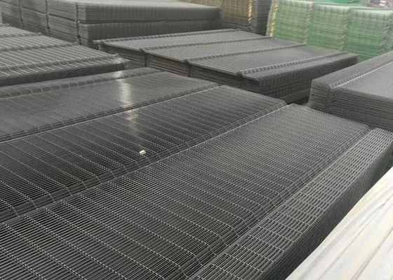 Ogrodzenie zabezpieczające przed wspinaczką na autostradzie 60 mm OHSAS 358 Ogrodzenie sieciowe