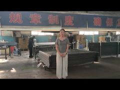 Opakowanie z żelaznym wspornikiem ogrodzenia zabezpieczającego przed wspinaniem wysłane do Australii